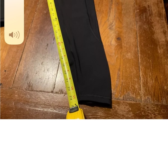 Lululemon Seek The Heat Crop 24" Inseam Black Mesh Side Panel Women's Size 6 - Picture 7 of 9